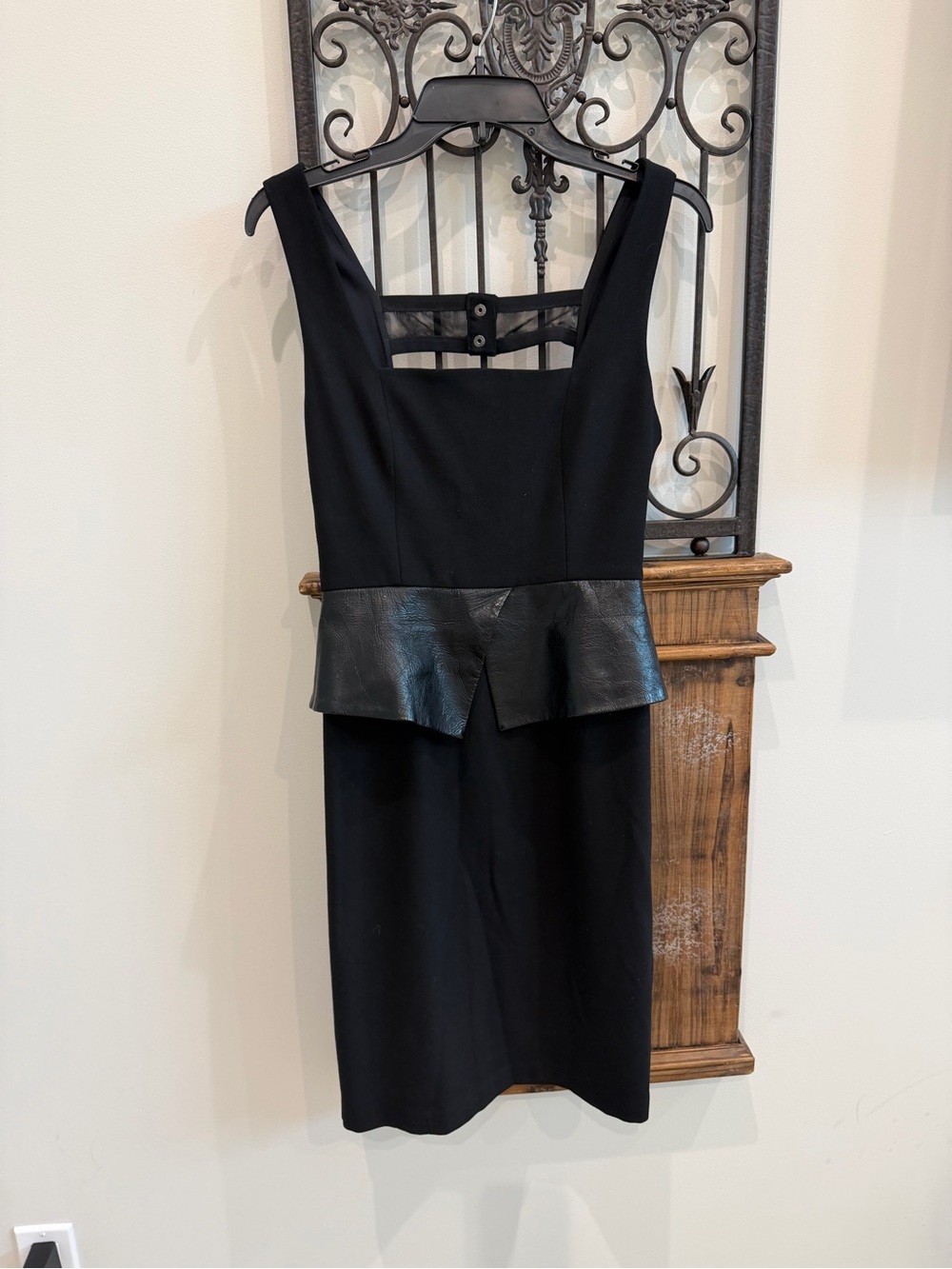 Alice + Olivia Black Sleeveless Sheath Dress with Leather Peplum